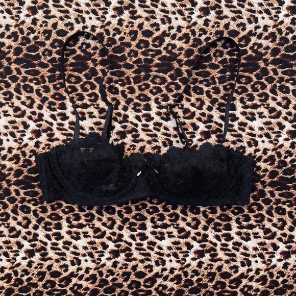 ♡︎ savage x fenty black demi bra ♡︎ - Picture 1 of 7